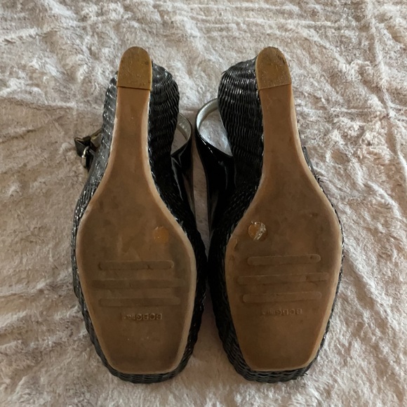 Patent Leather sling back platform peep toe heels. - Picture 4 of 5